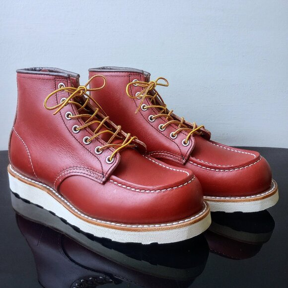 Red Wing Heritage Men Classic Moc Boot in Amazing Oro Russet Leather-Made in USA main image 14